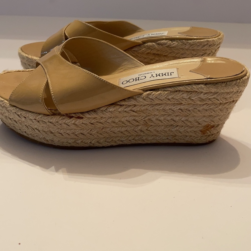 Wedge - Picture 5 of 7